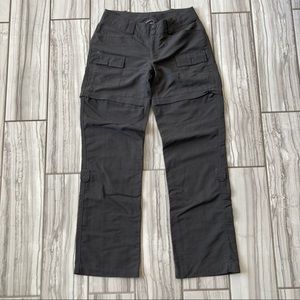 NWOT The North Face Hybrid pants/shorts.
